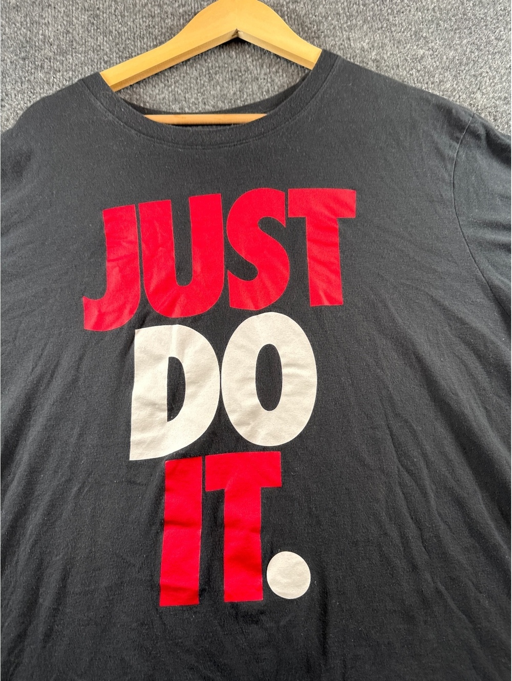 Nike Mens XXL Black Just Do It Logo Graphic T Shirt Red White Swoosh